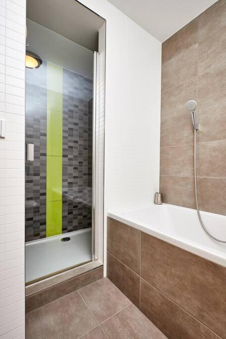 Lejlighed Luxury In And Free Parking Prag